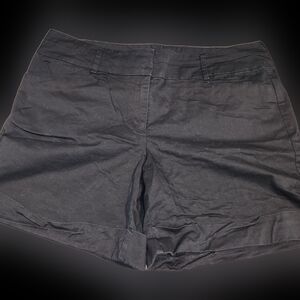 New York & Co. Shorts Womens Size 14 Black Cuffed Hem Dressy 6.5" Inseam